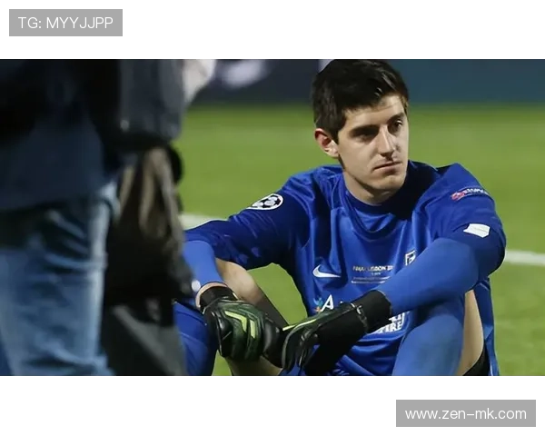 库尔图瓦在皇马更衣室扮演关键角色,助力球队团结奋进 库尔图瓦在皇马更衣室扮演关键角色,助力球队团结奋进